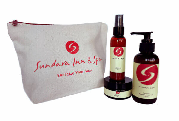 Sundara logoed mini bag and mini trio set / travel size